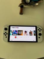 Nintendo Switch OLED + 128GB SD + Tas, Spelcomputers en Games, Spelcomputers | Nintendo Switch, Ophalen of Verzenden, Zo goed als nieuw