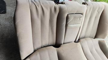 Achterbank beige BMW 5 serie E34 beschikbaar voor biedingen