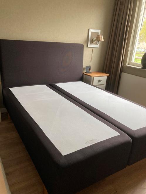 Carpe Diem boxspring, Huis en Inrichting, Slaapkamer | Boxsprings, Zo goed als nieuw, 180 cm, 200 cm, Tweepersoons, Bruin, Ophalen
