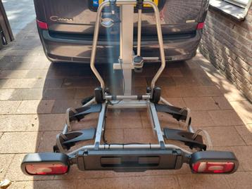 FIETSENDRAGER MET ELEKTRISCH HEFSYSTEEM  ELEKTRISCHE FIETSEN beschikbaar voor biedingen