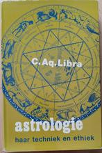 boek astrologie, haar techniek en ethiek, Gelezen, Achtergrond en Informatie, Astrologie, Ophalen of Verzenden