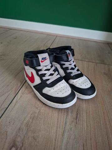 Schoenen Niike maat 27 beschikbaar voor biedingen