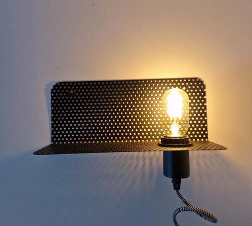 metalen wandplank wandlamp  vintage stijl, Huis en Inrichting, Lampen | Wandlampen, Gebruikt, Metaal, Ophalen of Verzenden