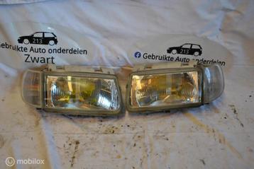 Koplampen set Vw Polo 6N1 1.6 ('94-'00) 6N1 941 015 A beschikbaar voor biedingen