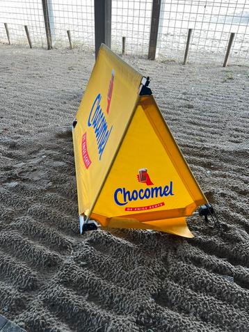 Windschermen chocomel 20 stuks beschikbaar voor biedingen