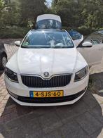 Skoda Octavia 1.4 TSI 103KW 2013 Wit, Auto's, Skoda, Voorwielaandrijving, Zwart, 4 cilinders, 620 kg