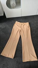 Beige broek, maat 42, Beige, Maat 42/44 (L), Ophalen of Verzenden, Zo goed als nieuw
