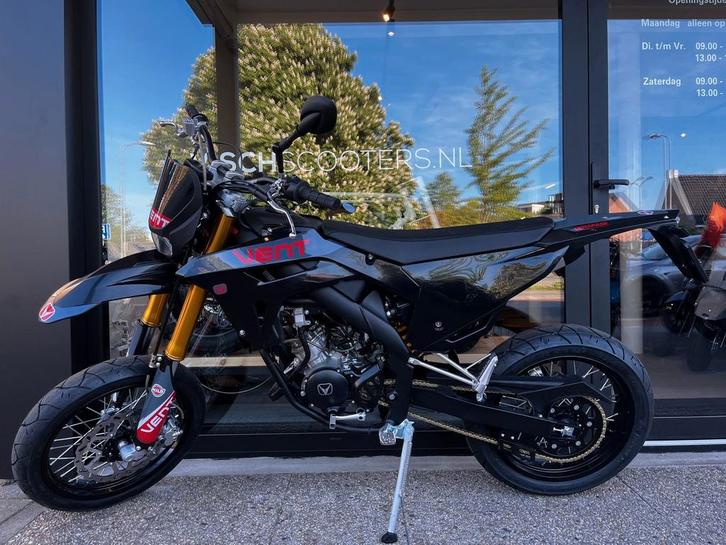 Vent Derapage | Super Motard | Op Voorraad | Zwart, Fietsen en Brommers, Brommers | Overige merken, Nieuw, Maximaal 45 km/u, Ophalen of Verzenden