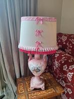 Vintage Roze Schemerlamp met Romantische Kap, Gebruikt, Ophalen of Verzenden, Minder dan 50 cm, Vintage
