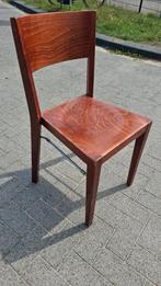 28 hutten vervoort stapelbaar cafe horeca stoelen hout, Huis en Inrichting, Stoelen, Gebruikt, Bruin, Ophalen of Verzenden, Vijf, Zes of meer stoelen