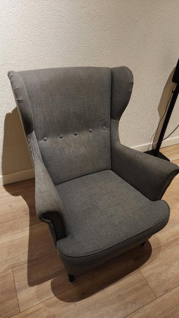 Gratis IKEA Oorfauteuil STRANDMON, Huis en Inrichting, Fauteuils, Gebruikt, Minder dan 50 cm, 75 tot 100 cm, Ophalen