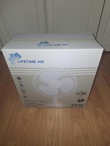 Tafelventilator nieuw in doos beschikbaar voor biedingen