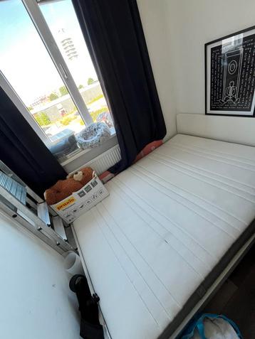 Askvoll bed 140x200