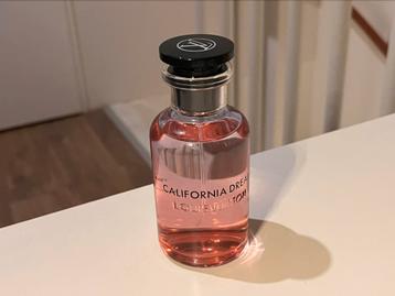 Parfum beschikbaar voor biedingen