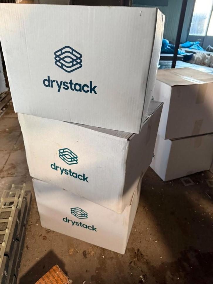Drystack gevelstenen incl. bevestigingsmateriaal, Doe-het-zelf en Verbouw, Metselstenen, Nieuw, Bakstenen, Ophalen