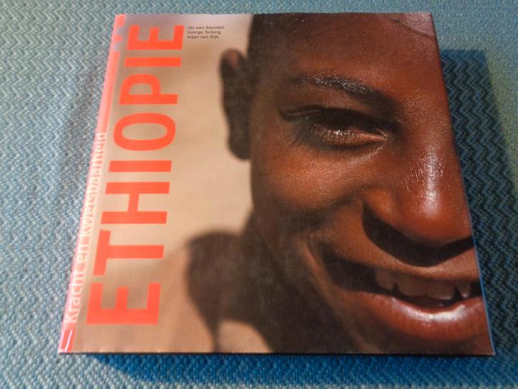 ETHIOPIË - Kracht en kwetsbaarheid, Boeken, Reisverhalen, Nieuw, Afrika, Ophalen of Verzenden