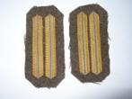 Twee oude emblemen voor overjas, Verzamelen, Militaria | Algemeen, Ophalen of Verzenden, Landmacht, Nederland, Embleem of Badge
