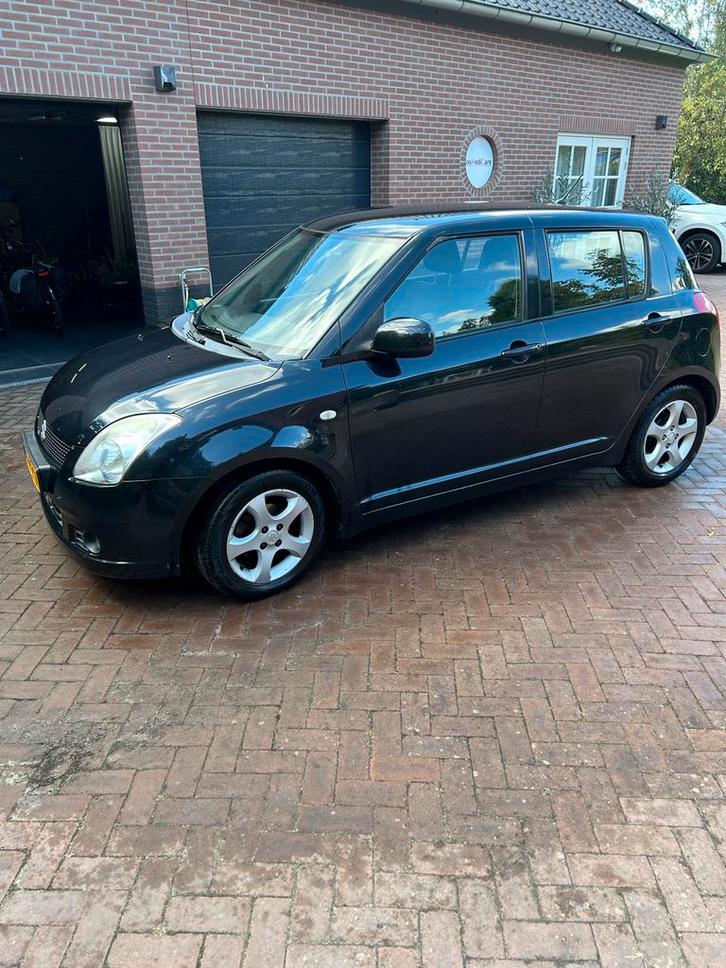 Suzuki Swift 1.3 5DRS 2006 Zwart, geen storingen, Auto's, Suzuki, Particulier, Swift, Airconditioning, Radio, Benzine, C, Hatchback