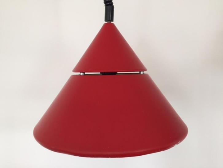OPRUIMING Jaren 60 70 rood metalen lamp BIS Hoogezand, Huis en Inrichting, Lampen | Hanglampen, Gebruikt, Minder dan 50 cm, Kunststof