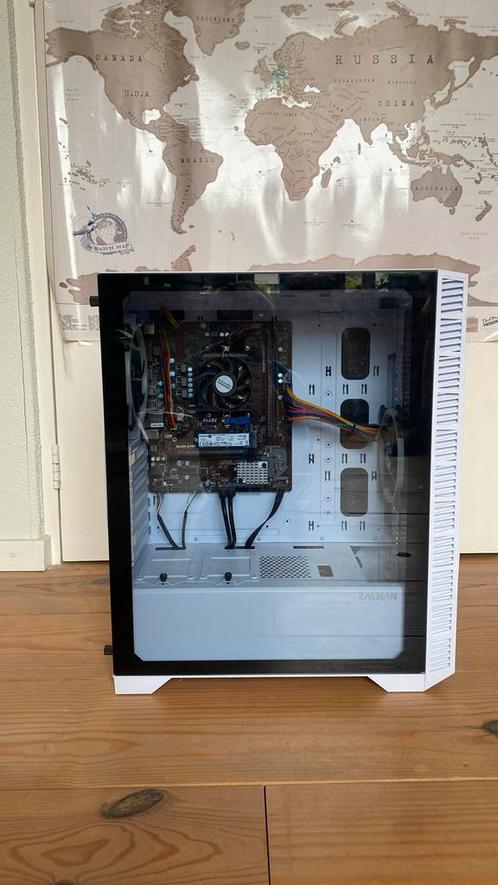Iceberg game pc., Computers en Software, Computerbehuizingen, Zo goed als nieuw, Ophalen