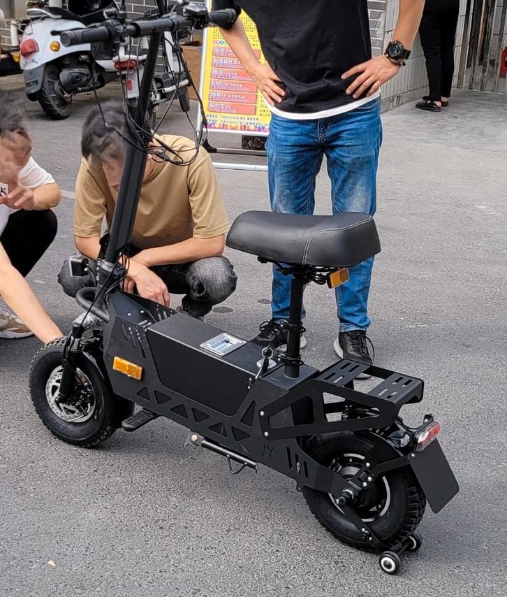 NIEUW! E-scooter Scootmobiel e-step e-fiets elektrisch, Fietsen en Brommers, Steps, Nieuw, Elektrische step (E-scooter), Ophalen of Verzenden