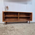 Dyrlund vintage jaren 60 Deens sideboard, wandmeubel vitrine, Huis en Inrichting, Kasten | Dressoirs, Ophalen, Met deur(en), 150 tot 200 cm