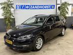 Volkswagen Golf 1.5 TSI Highline // Autom // Camera // Trekh, Stof, 4 cilinders, 150 pk, Zwart