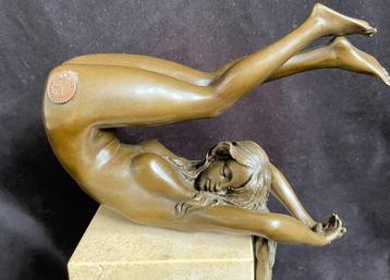 Bronzen naakte dame, Claude/stempel 27cm hoog zuiver brons beschikbaar voor biedingen