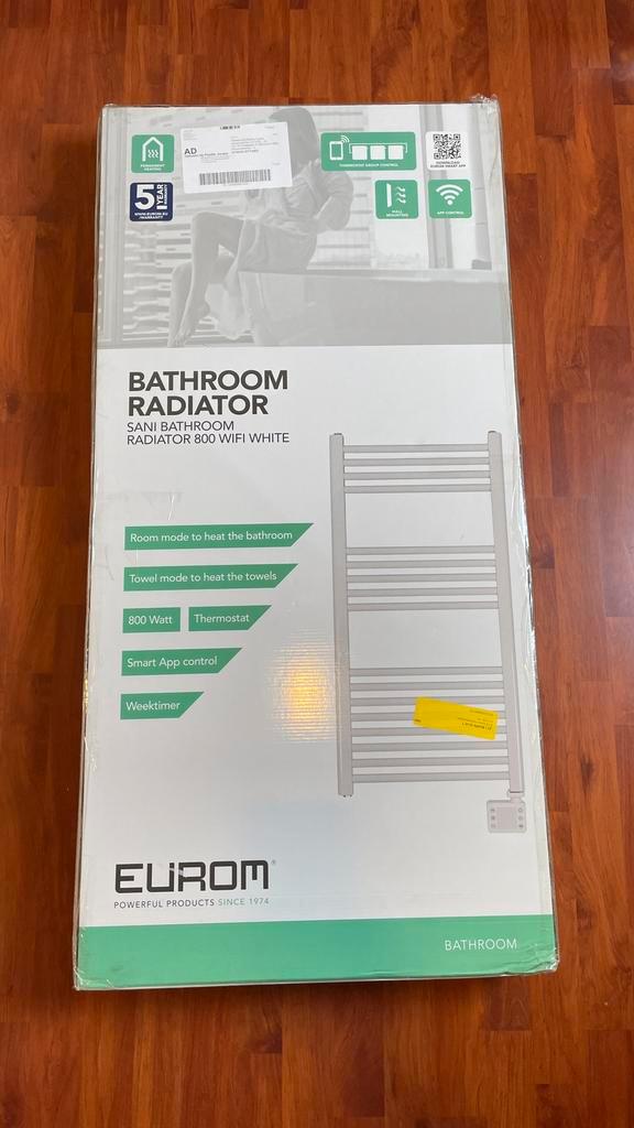 Eurom electrische badkamer radiator met wifi 800 Watt, Doe-het-zelf en Verbouw, Verwarming en Radiatoren, Nieuw, Radiator, 500 tot 800 watt