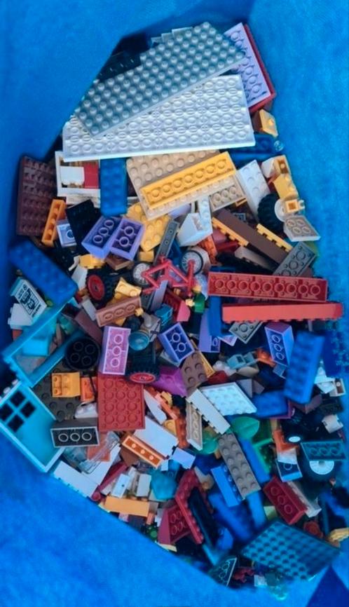 Lego heel veel sets en losse legoblokken., Kinderen en Baby's, Speelgoed | Duplo en Lego, Gebruikt, Ophalen of Verzenden