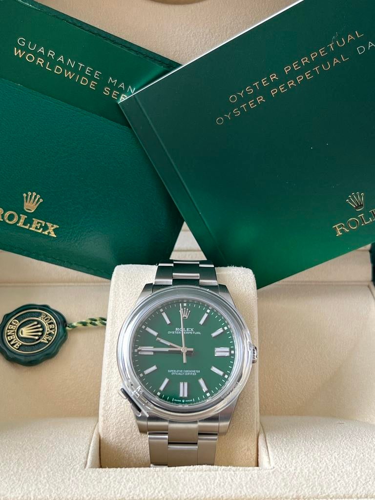 Rolex Oyster Perpetual 41mm Green dial 124300 Nieuw, Sieraden, Tassen en Uiterlijk, Ophalen, Staal, Polshorloge, Nieuw