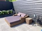 eenmalig gratis bijzettafel van 299, + ligbed nu 1599 euro, Tuin en Terras, Tuinmeubel-accessoires, Ophalen, Nieuw