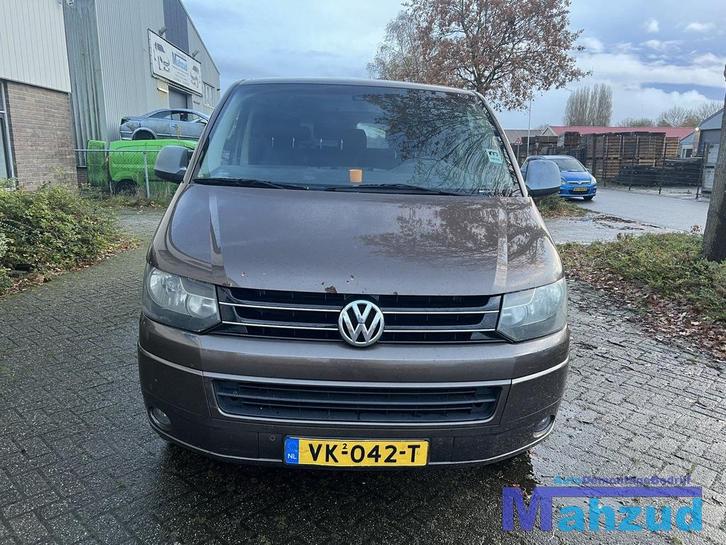 VW TRANSPORTER T5 5 bruin voorkop  2003-2015, Auto-onderdelen, Carrosserie en Plaatwerk, Bumper, Volkswagen, Gebruikt, Ophalen