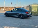 BMW 2-Serie 230i 252pk Aut 2017 Grijs, 1998 cc, Achterwielaandrijving, 74 €/maand, Zwart