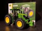 Wiking John Deere 6250R First Edition 1:32, Hobby en Vrije tijd, Modelauto's | 1:32, Ophalen of Verzenden, Zo goed als nieuw, Tractor of Landbouw