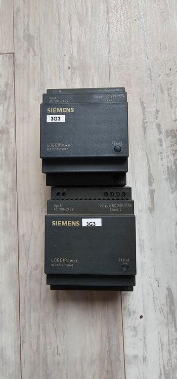 Siemens LOGO!Power 6EP1332-1SH42 - 2 stuks beschikbaar voor biedingen