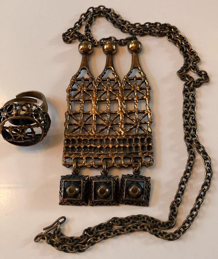 Vintage Pentti Sarpaneva brons Hanger Ketting Ring Finland, Antiek en Kunst, Curiosa en Brocante, Verzenden