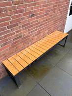 Strakke tuinbank van kunststof en metaal, Tuin en Terras, Ophalen of Verzenden, Zo goed als nieuw, Kunststof