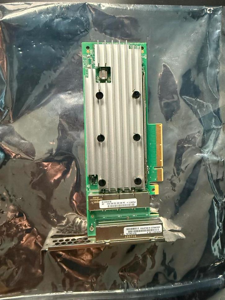 QLOGIC QL41134HLRJ AH2010411-03 A Netwerkkaart, Computers en Software, Netwerkkaarten, Zo goed als nieuw, Intern, Ophalen of Verzenden