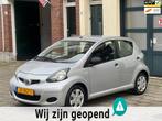 Toyota Aygo 1.0-12V Now-airco-elek ramen, Voorwielaandrijving, Euro 5, Gebruikt, 4 stoelen
