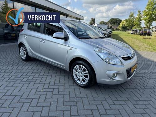 Hyundai i20 1.2i Dynamic, Auto's, Hyundai, Bedrijf, i20, ABS, Airbags, Airconditioning, Boordcomputer, Elektrische buitenspiegels