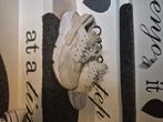 Nike huarache, Beige, Nike, Ophalen of Verzenden, Sneakers of Gympen