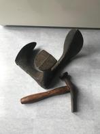 Antieke schoenmakersleest plus hamer', Ophalen of Verzenden