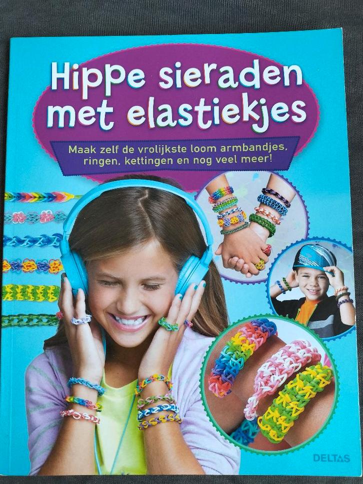 Hippe sieraden met elastiekjes / loom armbandjes enz, Boeken, Kinderboeken | Jeugd | onder 10 jaar, Zo goed als nieuw, Non-fictie
