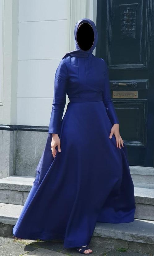 Donker blauwe jurk, Kleding | Dames, Gelegenheidskleding, Zo goed als nieuw, Maat 38/40 (M), Blauw, Ophalen