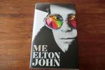 boek - Me Elton John (2019), Boeken, Muziek, Gelezen, Artiest, Ophalen of Verzenden