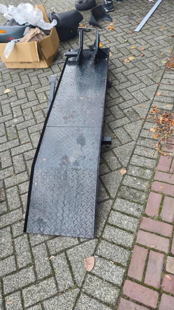 HBM Motorheftafel - Ideaal voor onderhoud!, Motoren, Onderdelen | Merk-onafhankelijk, Ophalen