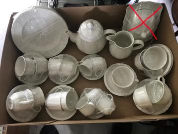 Villeroy & boch servies delen manoir offwhite kleur 44 delig beschikbaar voor biedingen