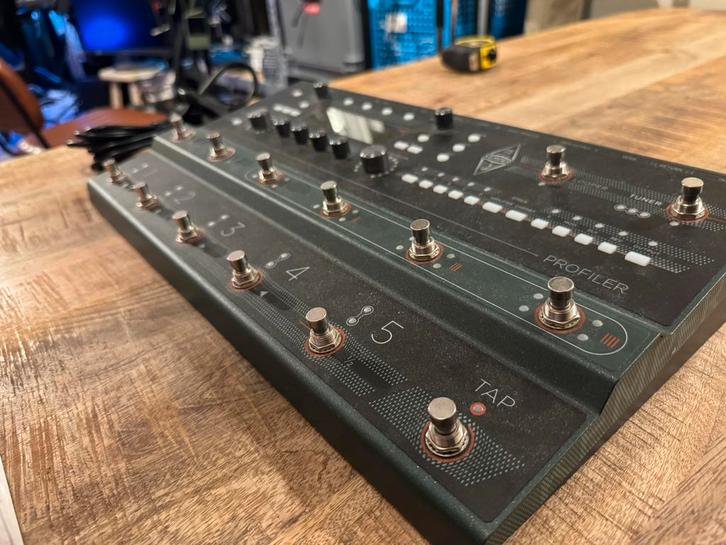 Kemper Profiler Stage + Gigbag + Pedalboard Case + Profiles, Muziek en Instrumenten, Effecten, Gebruikt, Multi-effect, Ophalen of Verzenden