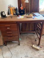 Vintage Bureau met Lades, Antiek en Kunst, Antiek | Meubels | Tafels, Ophalen